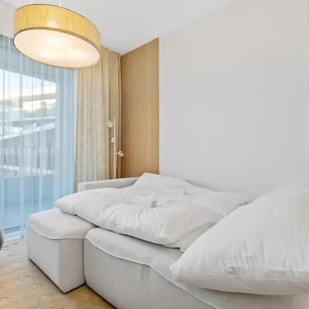 Lam Ivory Ac - Balcony شقة