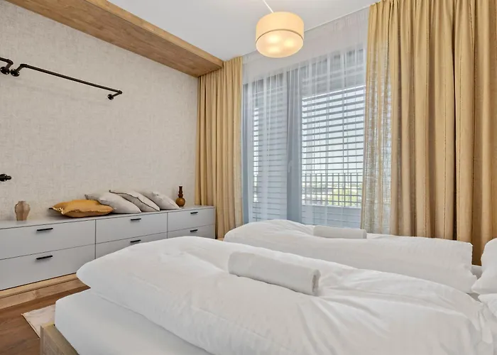 Lam Ivory Ac - Balcony Bratislava