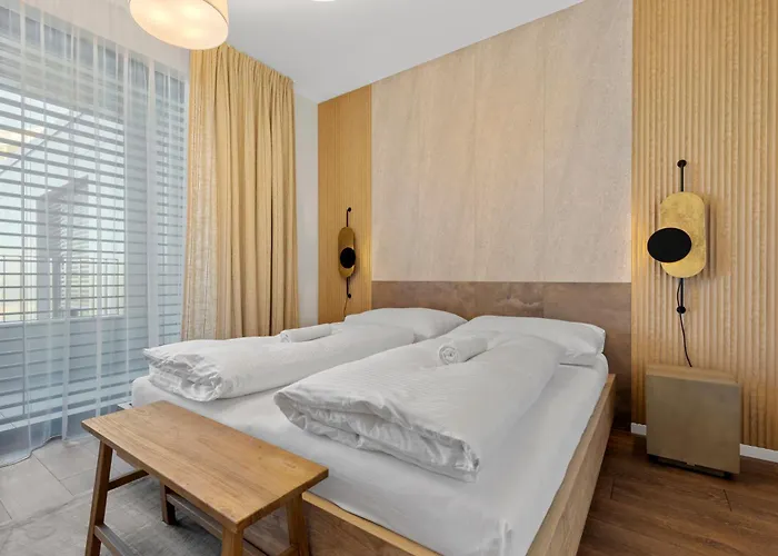 Lam Ivory Ac - Balcony Bratislava